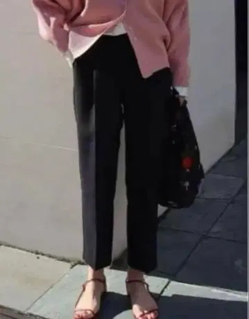 마차트 턱 테이퍼드 팬츠