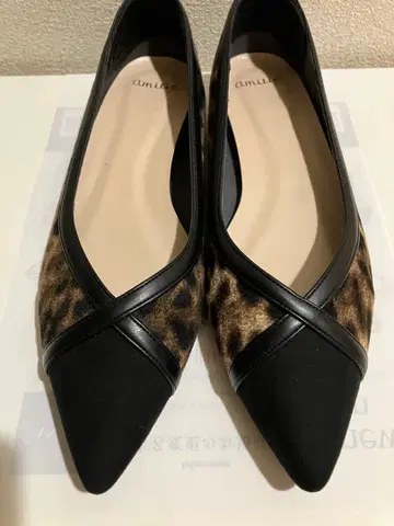 amilie 레오파드 무늬 플랫슈즈