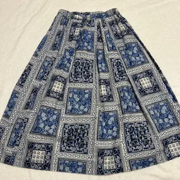 제이슬로안 리버티 플레어 스커트 M 사이즈