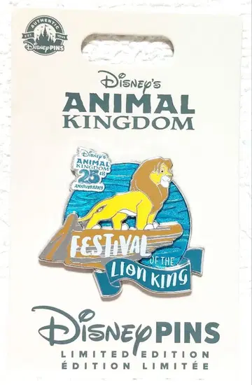 새상품급 해외 파크 한정판 라이온킹 25주년 핀 배지