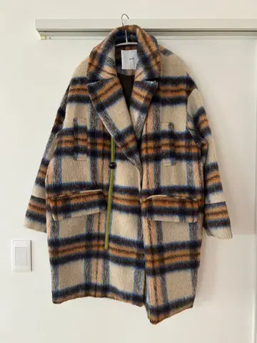 스피데 체크 체스터 코트