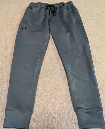 언더아머 플리스 조거 팬츠 L 다크 그레이