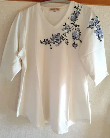 이스트 에이지 태극권 의류 7부 소매 T셔츠 L 사이즈