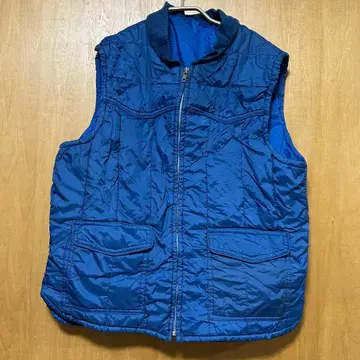 파란색 퀼팅 다운 베스트 따뜻한 포켓 있음