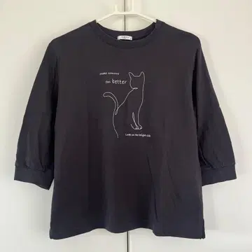 GLACIER 고양이 실루엣 칠부 소매 T셔츠 다크 그레이