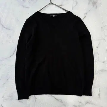 새상품급 유니클로 UNIQLO 캐시미어 100% 스웨터 블랙 L