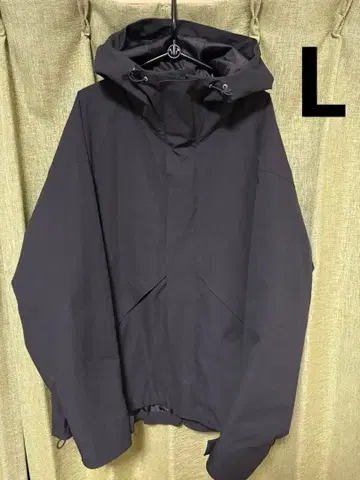 Mono-Mart 방수 방풍 마운틴 후드티 블랙 (L 사이즈)