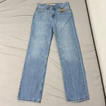 Levi's 여성용 LOW PRO 스트레이트 스트레이트 데님