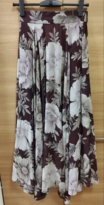 [ COCO DEAL ] 플라워 프린트 롱 스커트 버건디