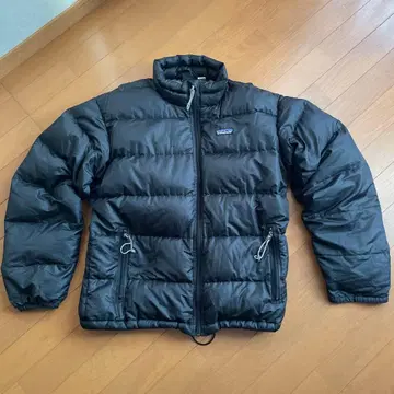 [ 익명 배송 ] patagonia 블랙 다운 자켓 M 중고 #84600