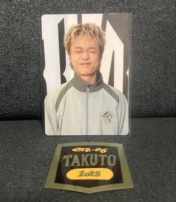 MAZZEL ROOM 랜덤 포토 카드 & 스티커 세트 TAKUTO