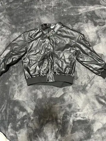 센스 오브 플레이스 어반 리서치 페이크 가죽 자켓 블랙