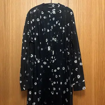 파드칼레 도트 무늬 긴팔 셔츠 원피스