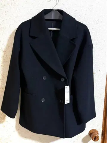 GU 코지 멜톤 오버 사이즈 하프 코트