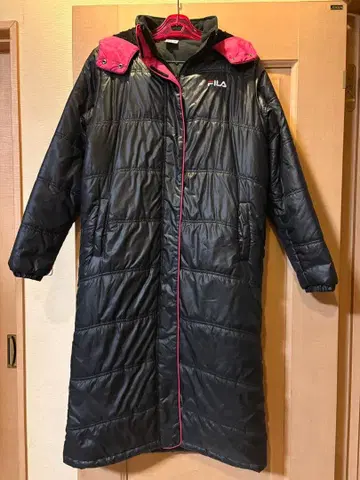 FILA 벤치 코트 블랙 핑크 M