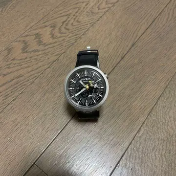 스와치 손목시계 다크 아이러니 SB07S105