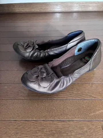 GOLDEN FOOT 브라운 플랫슈즈