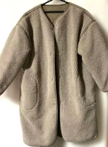 리버서블 보아 아우터 여성용 M 사이즈