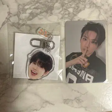 TREASURE 준규 얼굴 아크릴 키링 희로애락 캡슐 토이 락