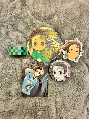 [ 귀멸의 칼날 ] 카마도 탄지로 캐릭터 굿즈