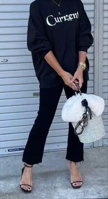 meong blue Current 맨투맨