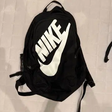나이키 블랙 백팩