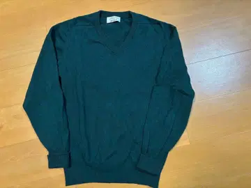 새상품급 WILLIAM LOCKIE beams plus 별주 V넥 니트