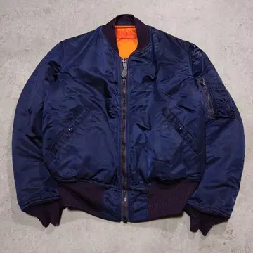 ALPHA INDUSTRIES MA-1 USA제 1968년 복각 M