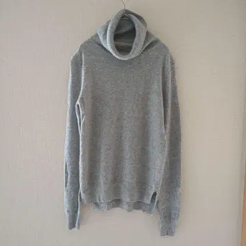 유니클로 그레이 터틀넥 M 캐시미어 100