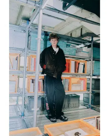 계속 한밤중이면 좋을 텐데. Zutomud Fake Leather