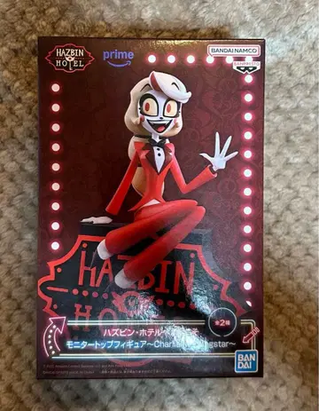 해즈빈 호텔에 오신 것을 환영합니다 찰리 피규어