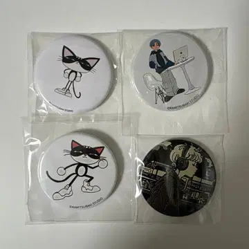 DUSTCELL 캔뱃지 4개 세트