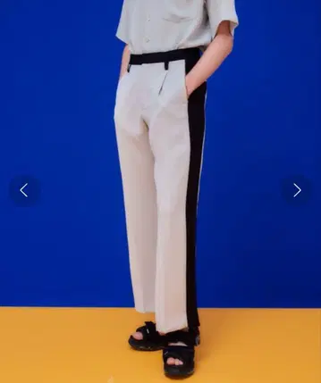 UNITED TOKYO 드레이프 와이드 플레어 팬츠 팬츠