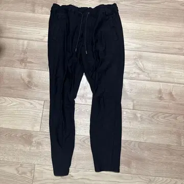 FLE 블랙 조거 팬츠