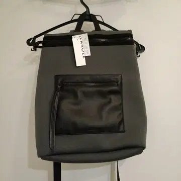라콜레 그레이 백팩