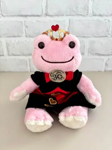 개구리 피클스 30th 퀸 빈도르