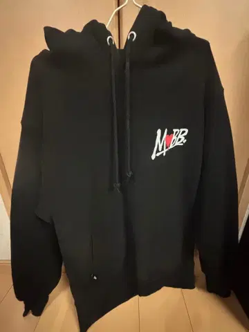 MOBB 후드티