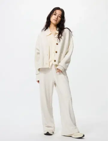 UNIQLO 웜 플리스 스트레이트 팬츠 기장 짧음