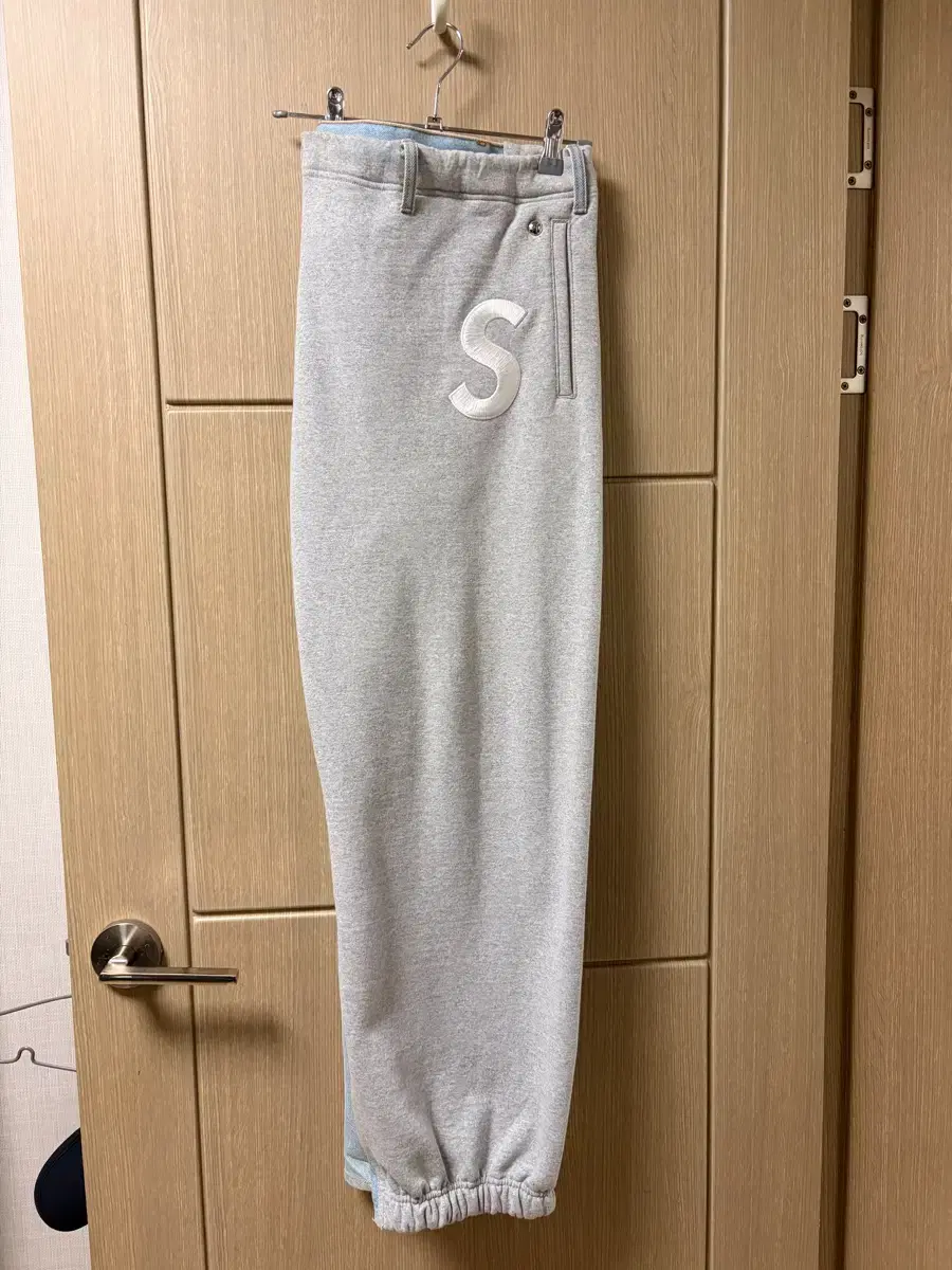 Supreme Bless Sweatpants S/M