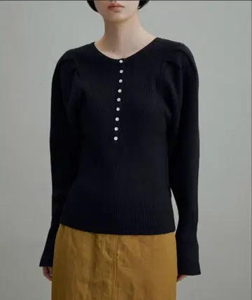 [ZOZO 한정판] 볼륨 슬리브 2WAY 리브 니트 풀오버 니트