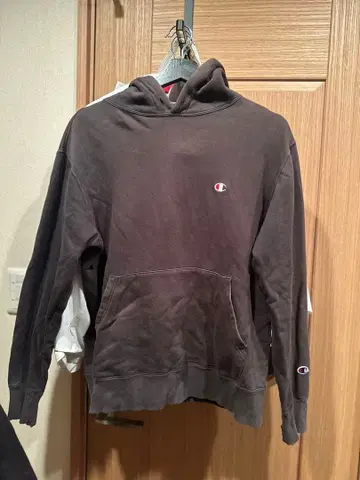 Champion 다크 브라운 후드 부착 후드티 L 사이즈