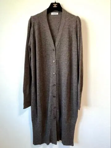 아데타셰 그레이 니트 롱 가디건 라빠르망 구매