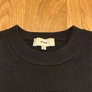 HYKE 하이크 크루넥 코튼 니트 사이즈 1
