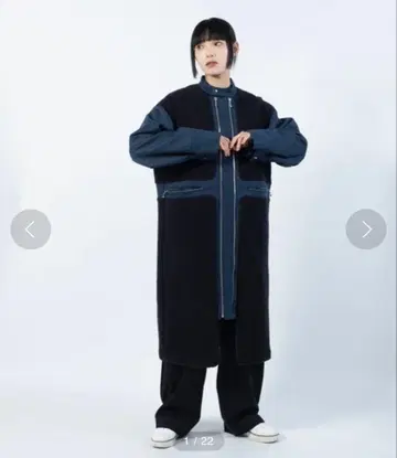 민트 디자인즈 코트