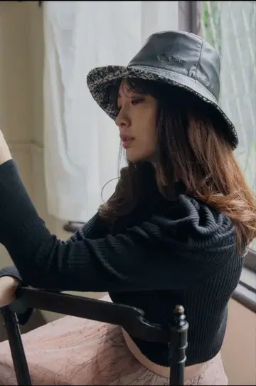 Reversible Vegan Leather Tweed BucketHat