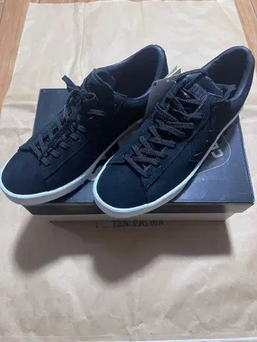 미사용품 컨버스 블랙 스웨이드 스니커즈