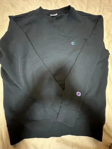 Champion 블랙 맨투맨 M 사이즈