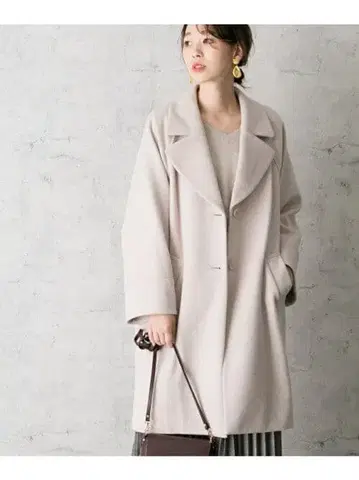 새상품 어반 리서치 ROSSO 빅 라벨 오버코트