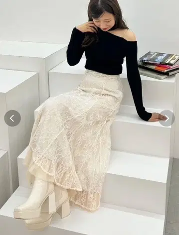 MERCURY DUO 밑단 튤 레이스 머메이드 스커트