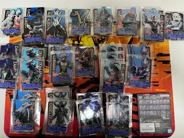 제일복권 울트라맨 괴수 초대전 vol.2 E상 ACLLECT 31장 세트